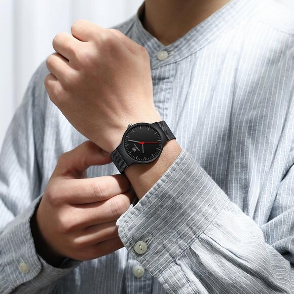 Unisex Ultra Thin Waterproof Analog Quartz Watch with Stainless Steel Mesh Band - Picture 8 of 10